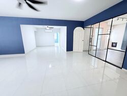 Blk 542 Serangoon North Avenue 4 (Serangoon), HDB Executive #529560311
